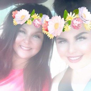 Meet your Posher, Debra